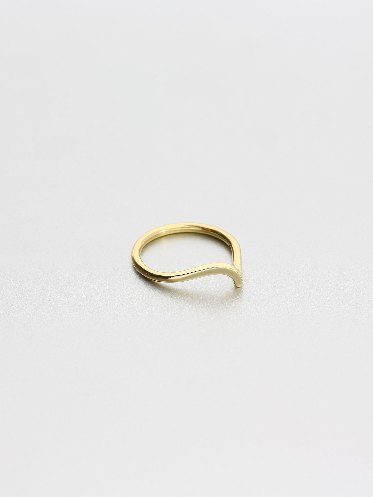 Ada I, Yellow gold