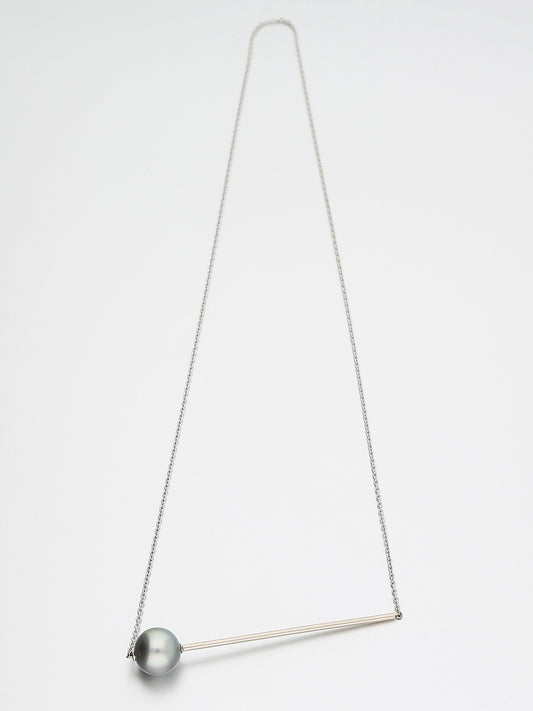 Abacus Pearl Necklace, White gold with light Tahitian pearl 11mm