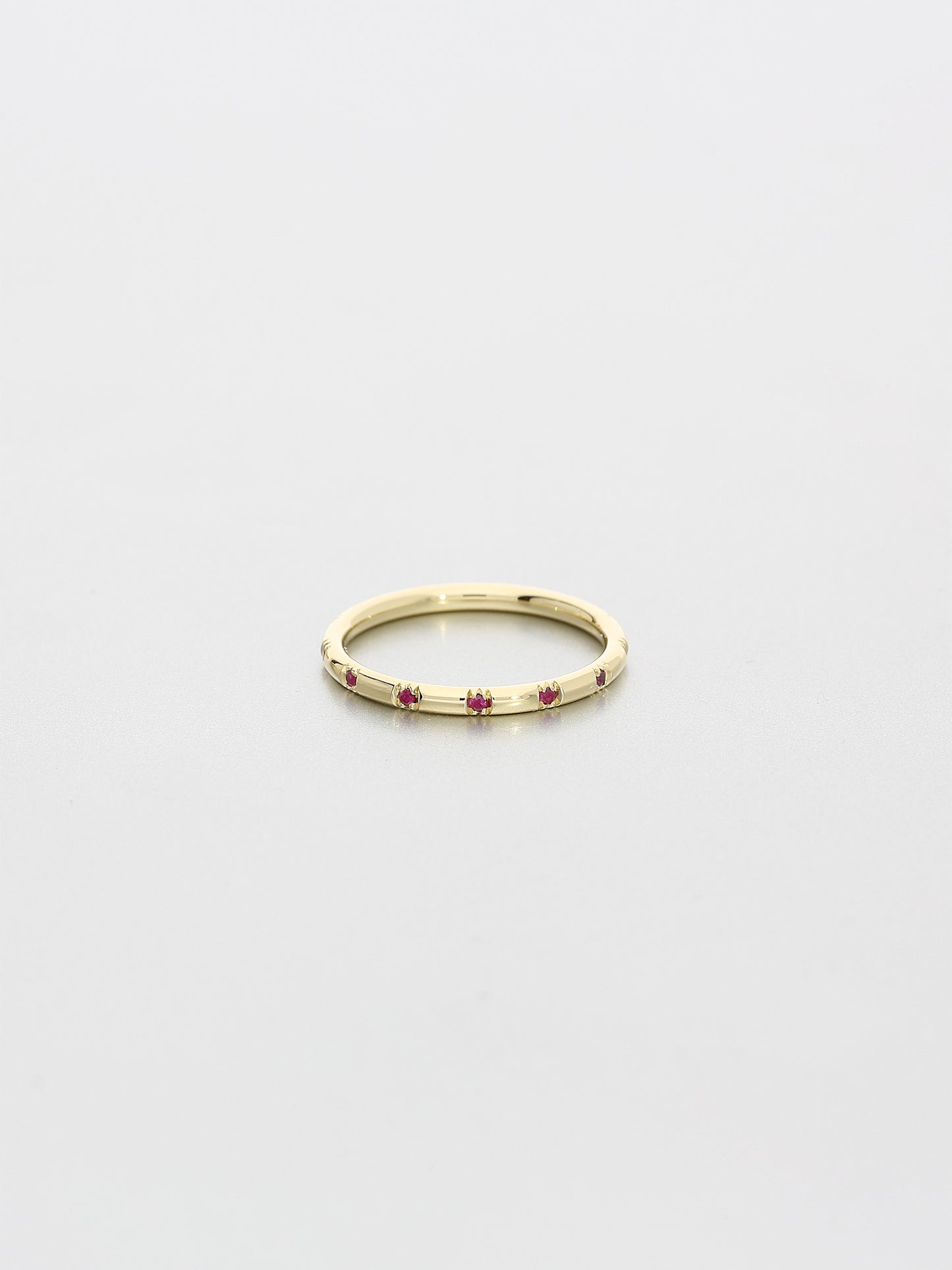 Fine Double Skip, Yellow gold ruby