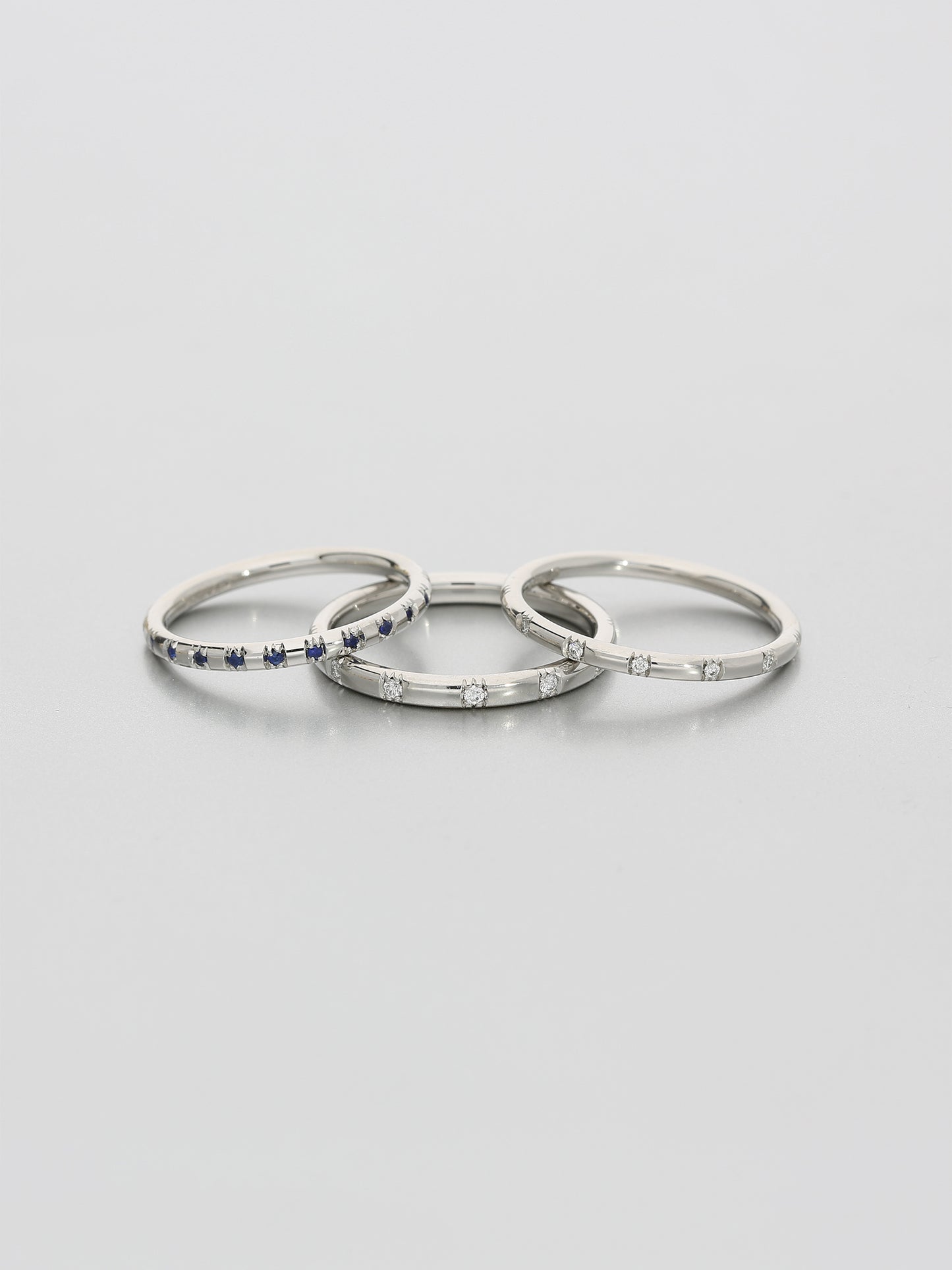 Fine Single Skip, Platinum Sapphires