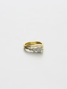 Ada I, Yellow gold