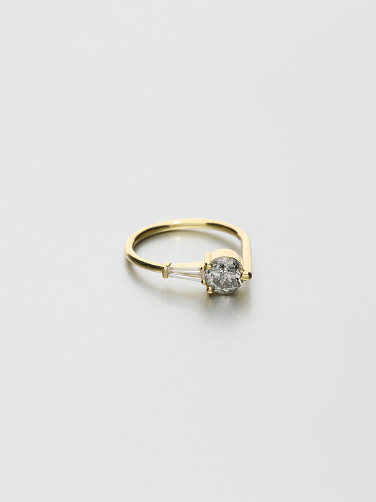Ada IV, Yellow gold