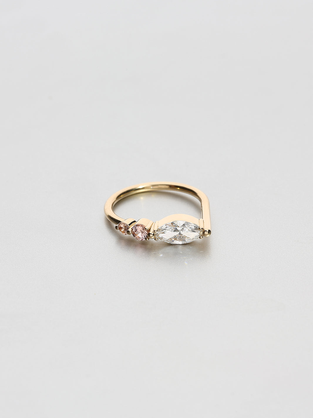 Ada VII, Rose gold