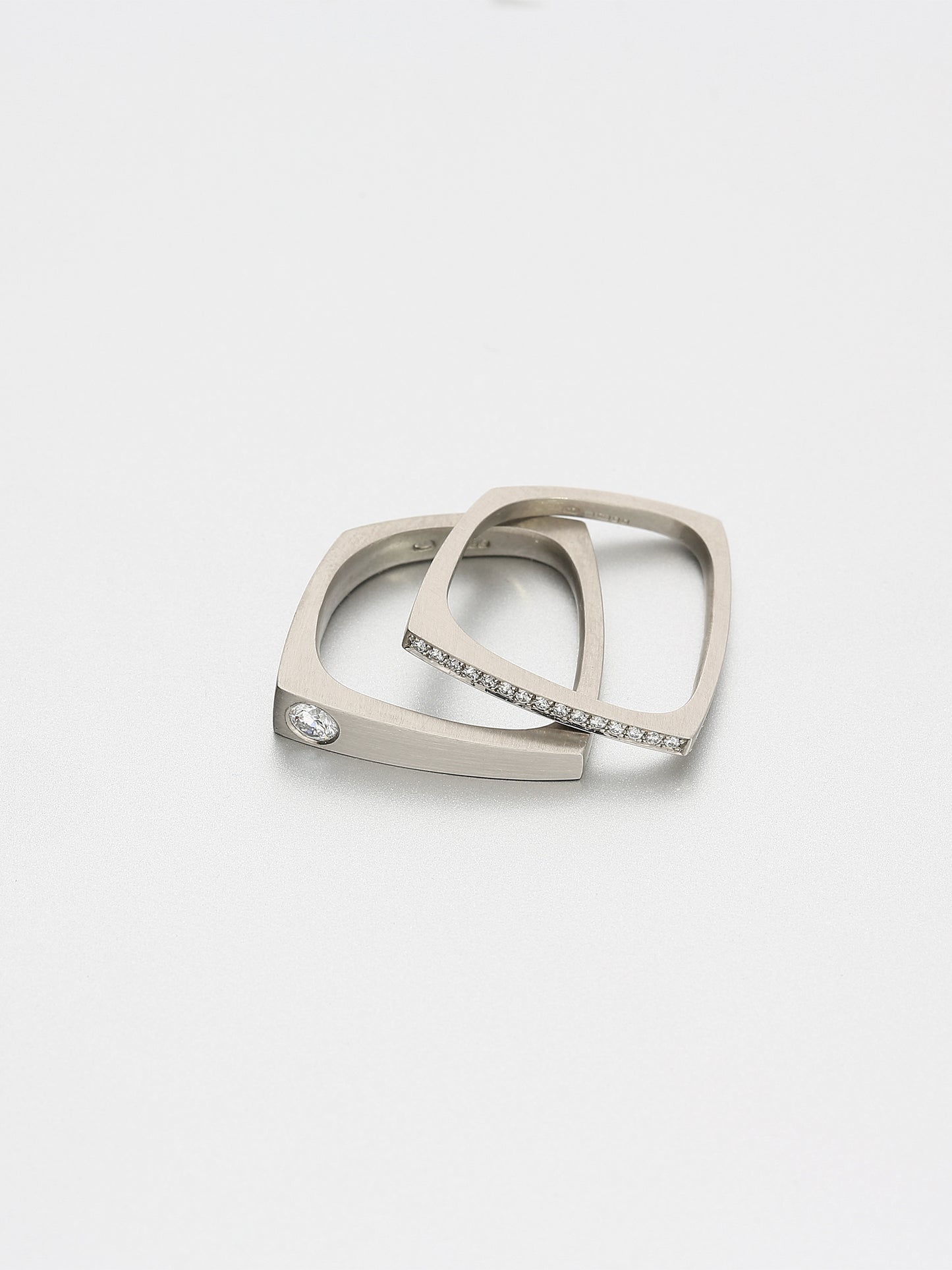 Leo VI & Leo VII, White gold