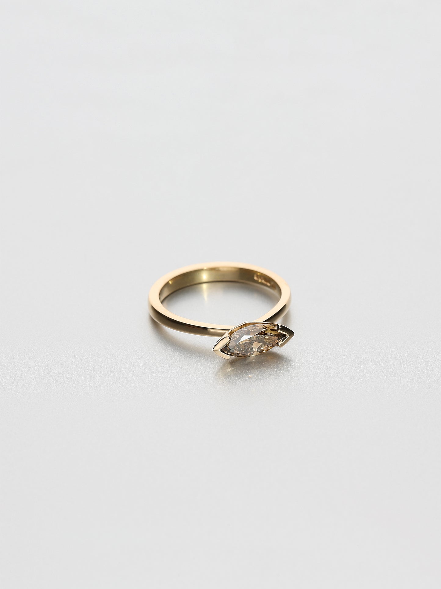 Ava Classic II Fancy cut Marquise