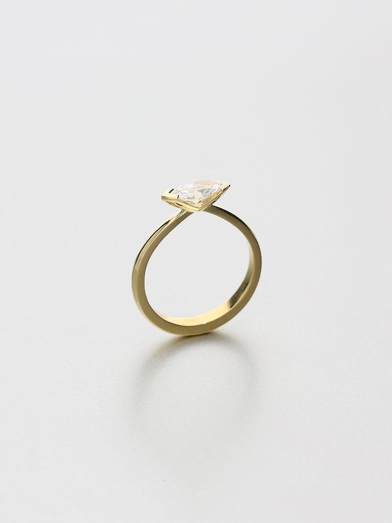 Ava Classic II Fancy cut Marquise