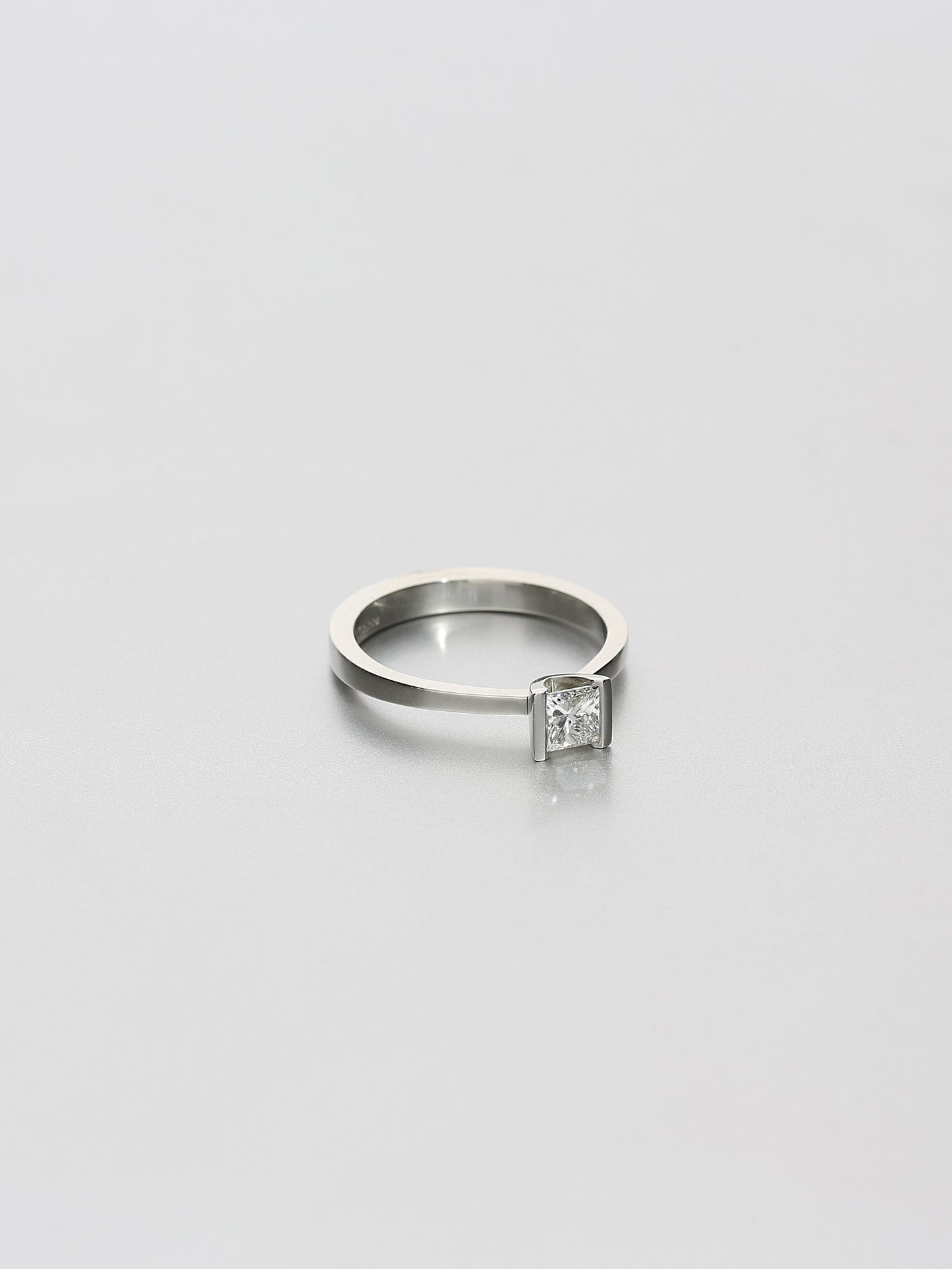 Ava Classic II Fancy cut  Princess