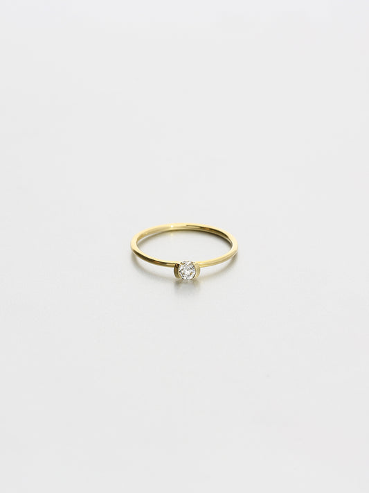 Ava Fine, Yellow gold