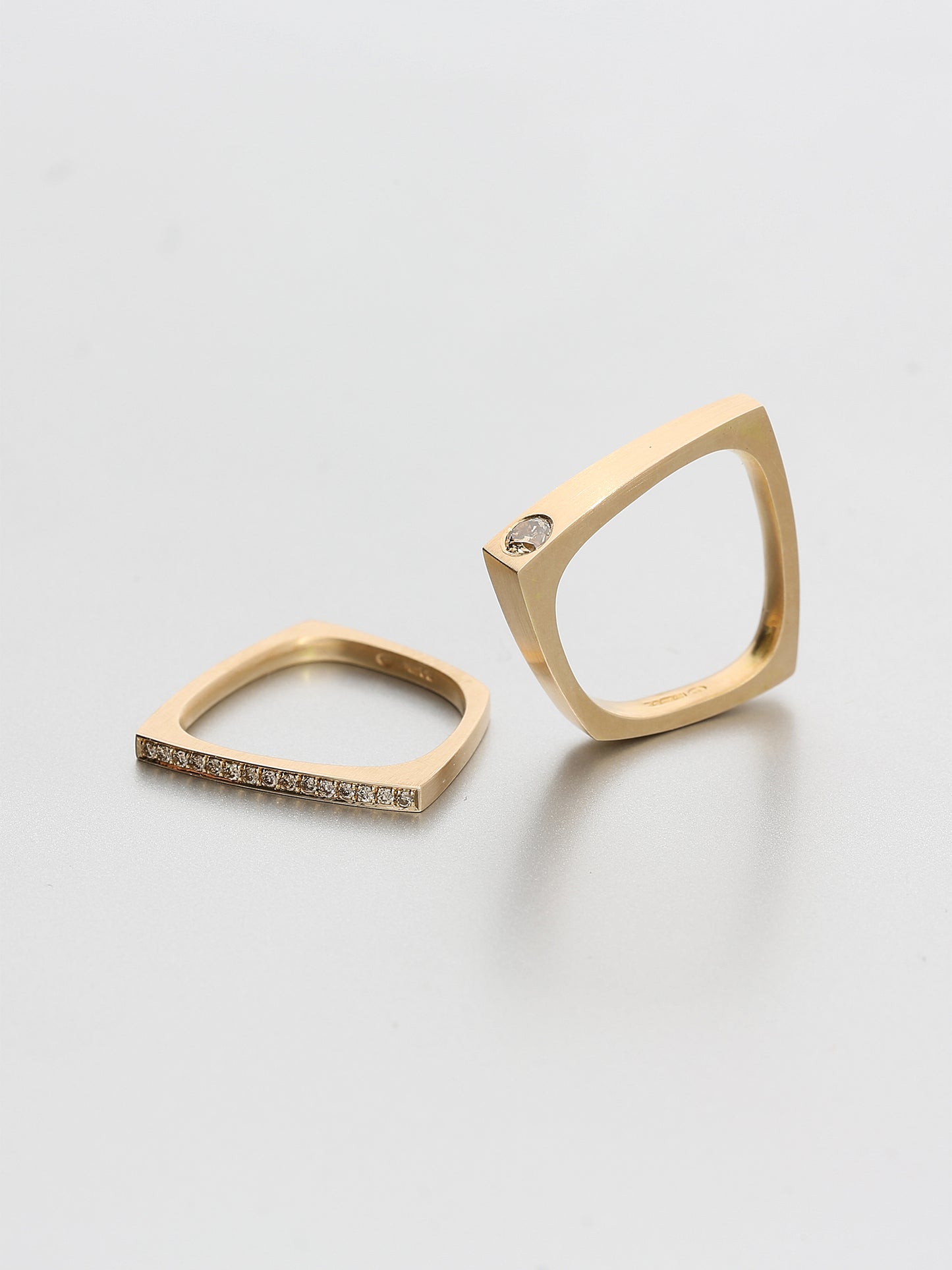 Leo VI & Leo VII, Rose gold