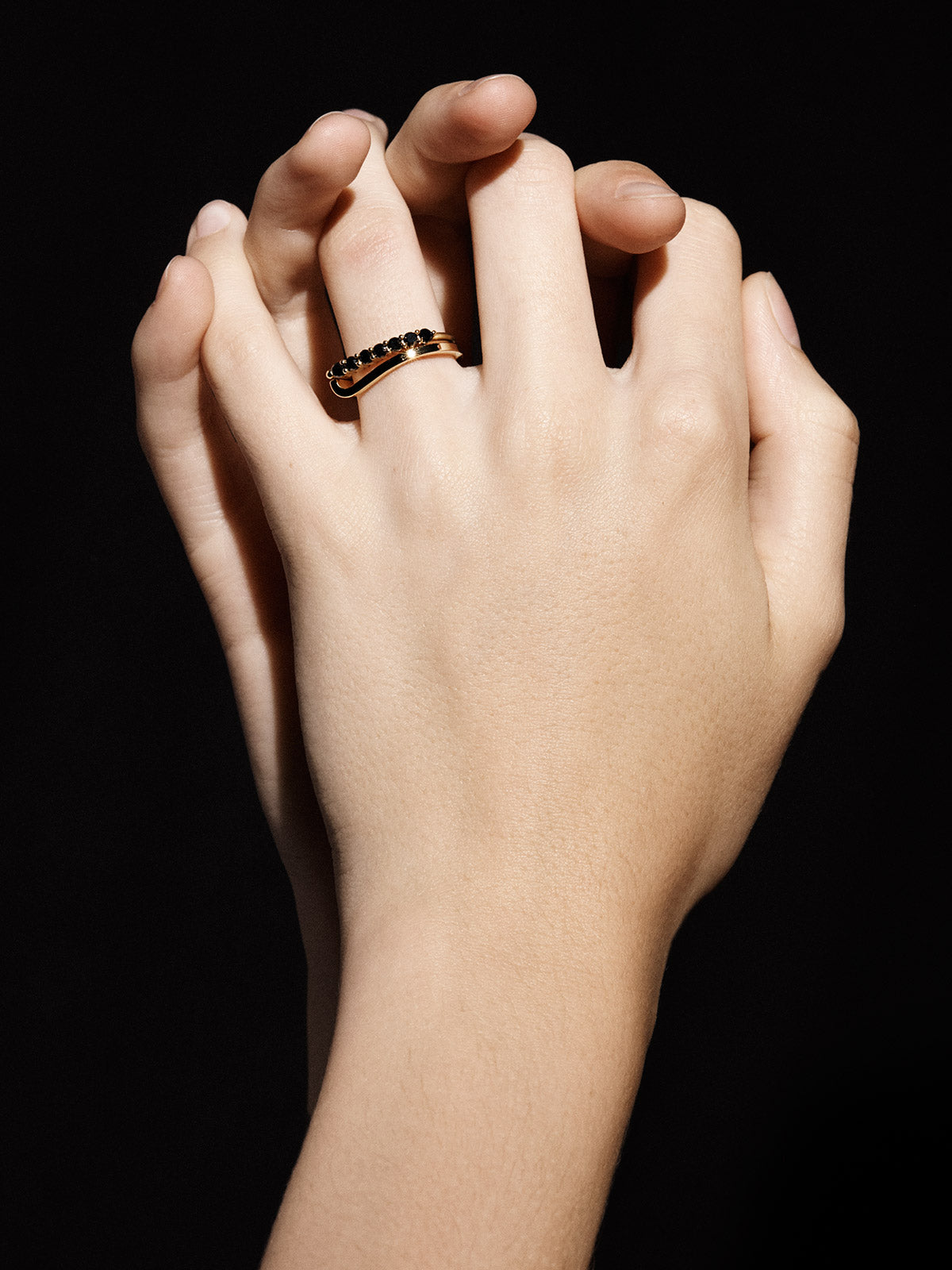 Ada III, Yellow gold