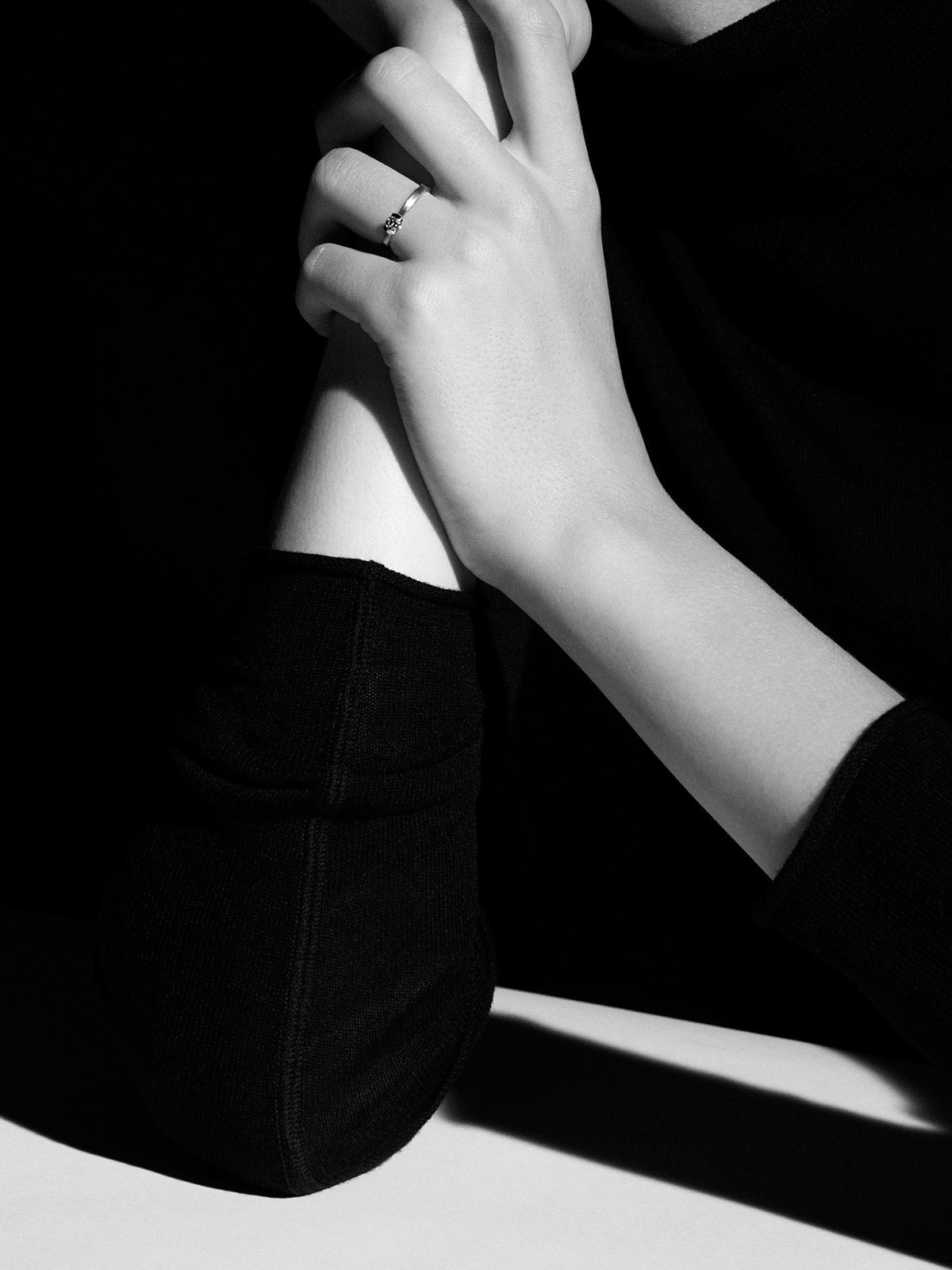 Ava Asymmetric I, Platinum