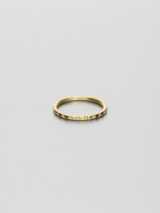 Fine Single Skip, Yellow gold