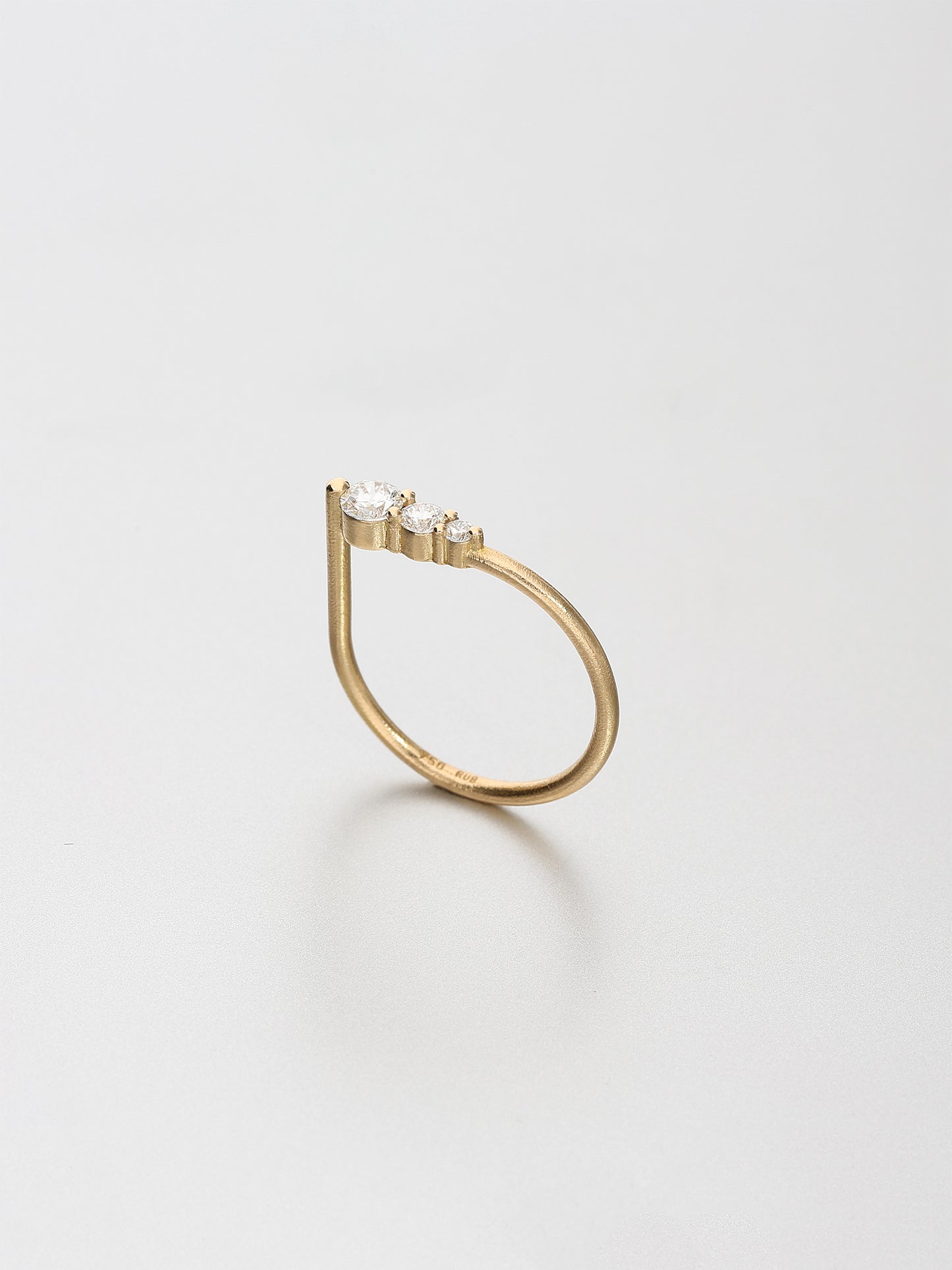 Ada I fine, Rose gold