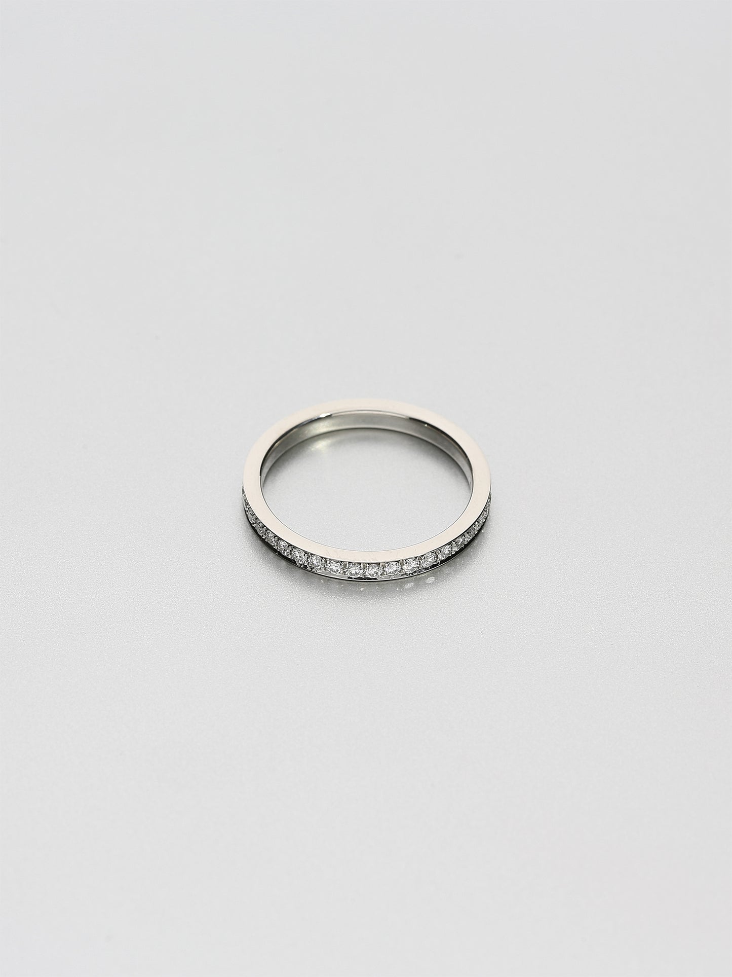 Classic Eternity square, Platinum