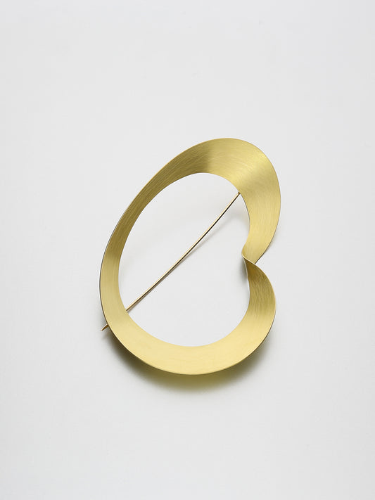 Moebius Brooch, Yellow gold