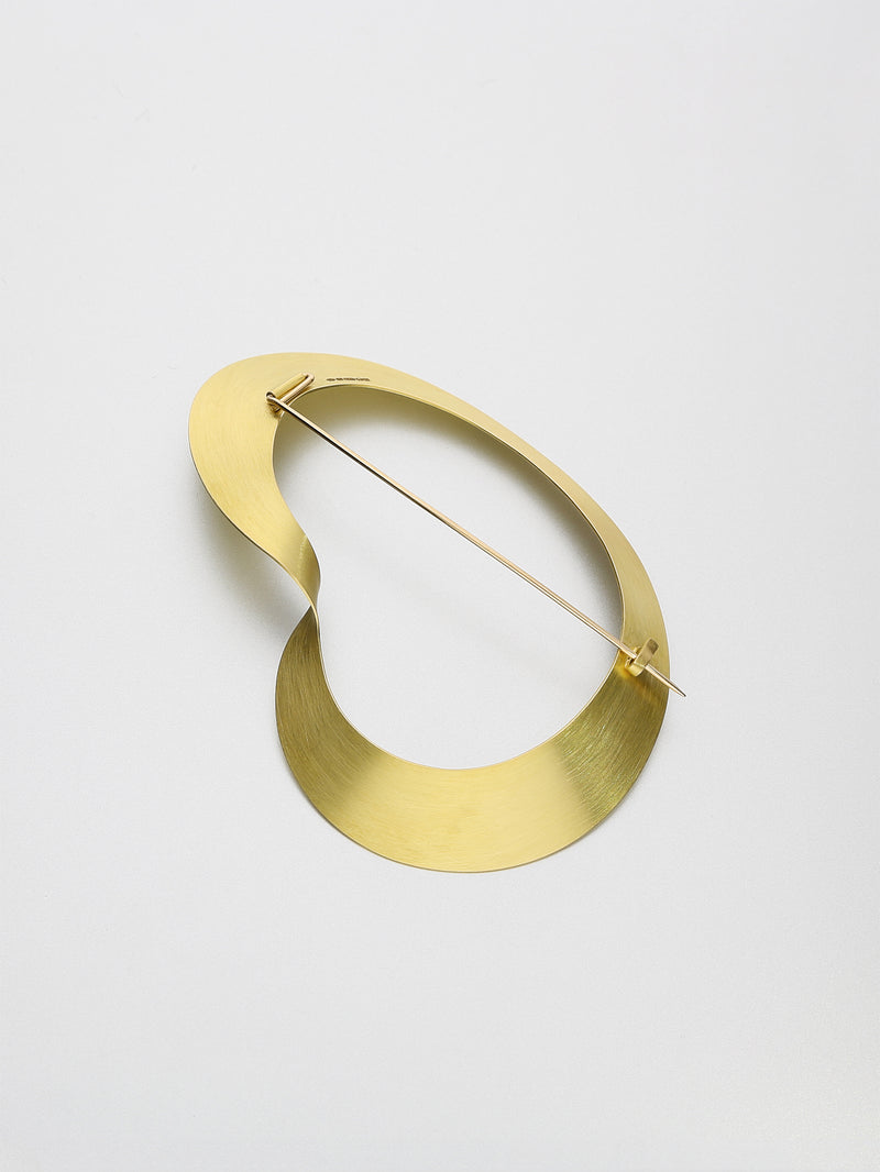 Moebius Brooch, Yellow gold