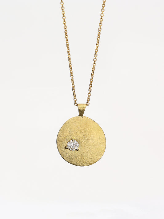 Camille Pendant, Yellow gold