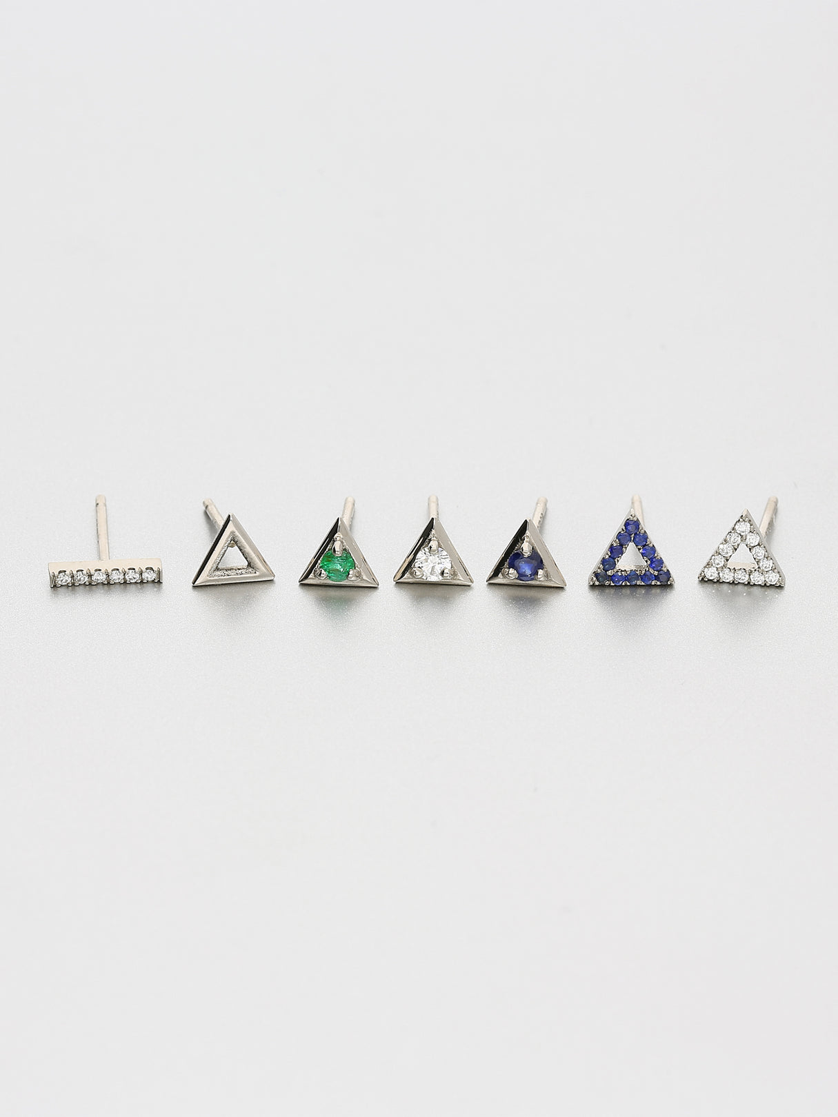 Vertex Stud Earrings, White gold 1